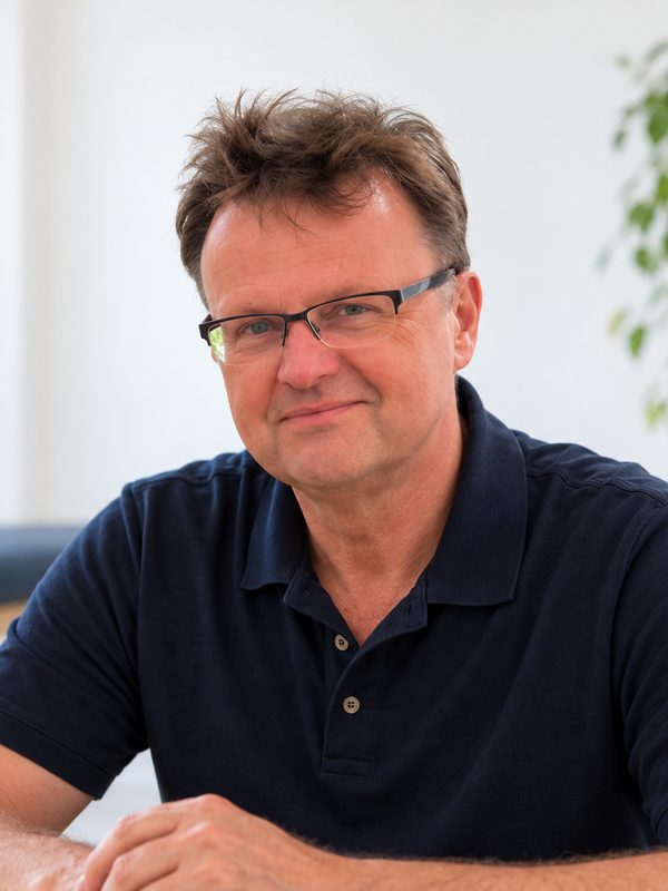 Porträt von Joachim Schmidt, Kinder- und Jugendlichenpsychotherapeut